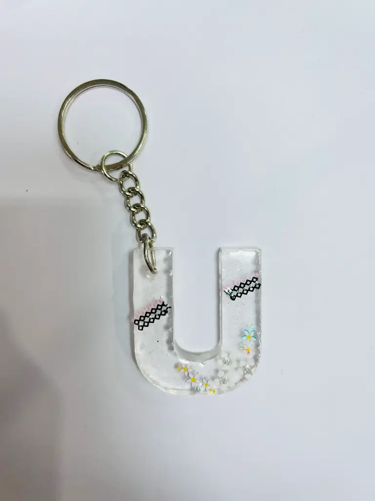 Letter 'U' with design Keychain -GMK035