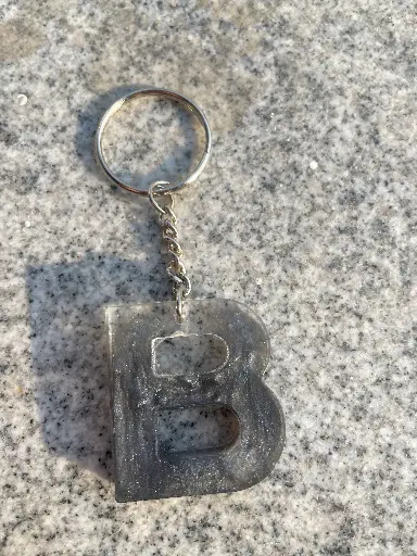 Letter 'B' in grey Keychain -GMK049