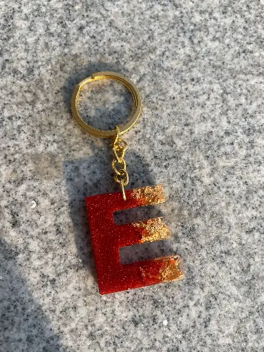 Letter 'E' in red and gold Keychain -GMK057