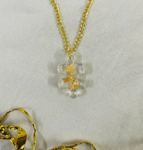 A puzzle with gold flakes Locket -GML013