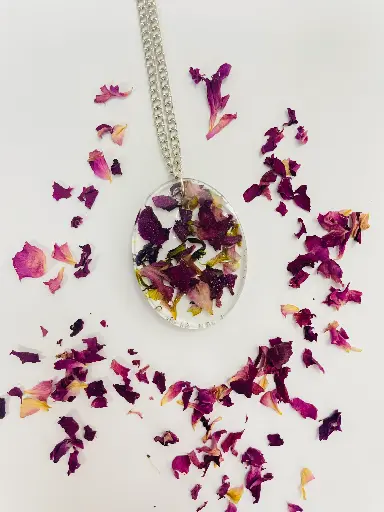 Flowers and flakes Locket -GML037
