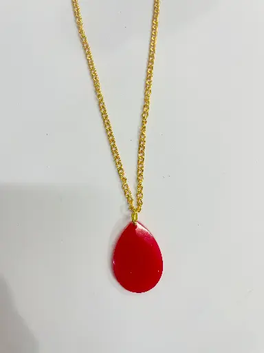 A red tear drop Locket -GML047